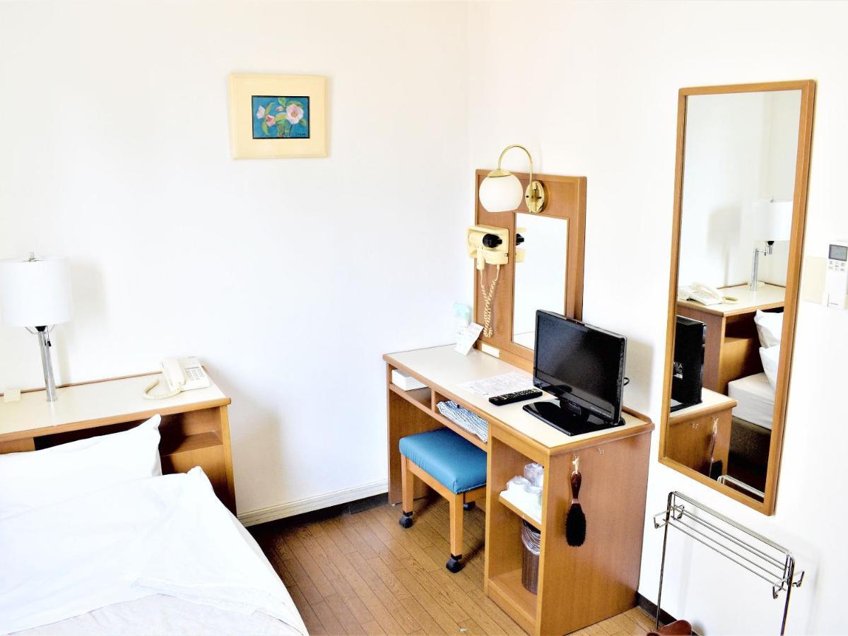 Business Ryokan Harada Hotel Hiroshima Bagian luar foto