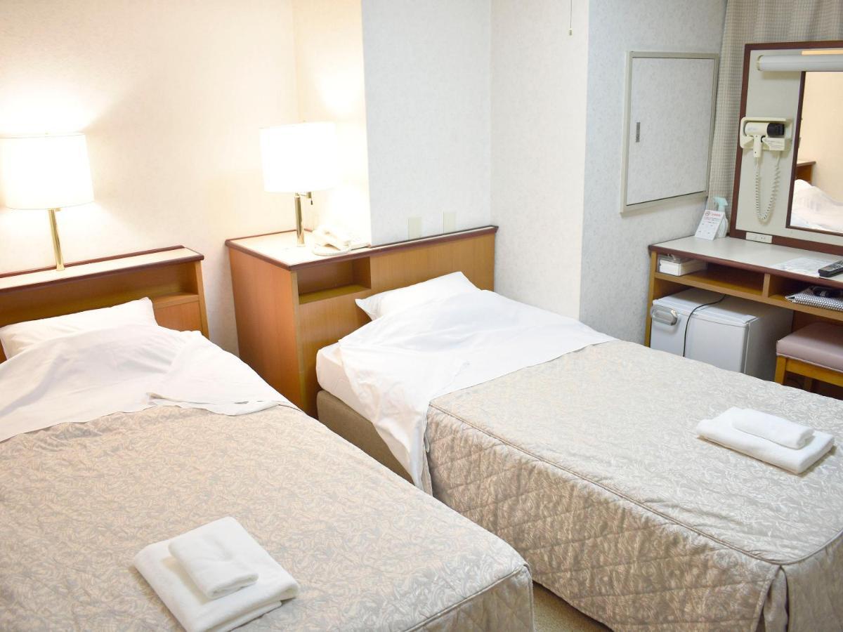 Business Ryokan Harada Hotel Hiroshima Bagian luar foto